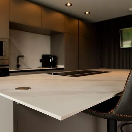 House With Pool And Panoramic View Of Vakantiehuis Bilbao