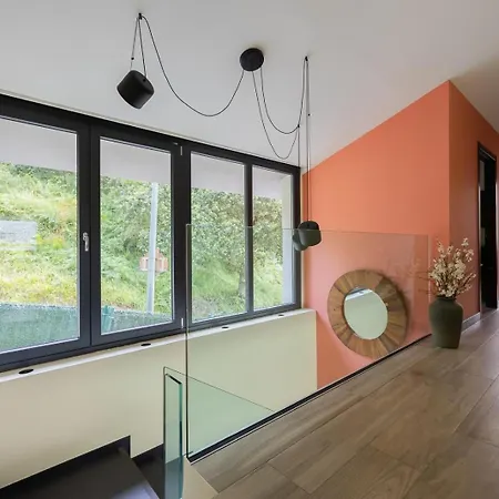 House With Pool And Panoramic View Of Vakantiehuis *